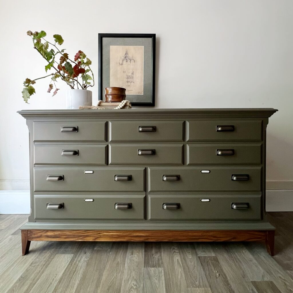 Oak painted furniture best sale